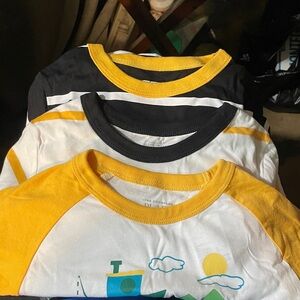 The Children's Place Yellow and White T-Shirt
